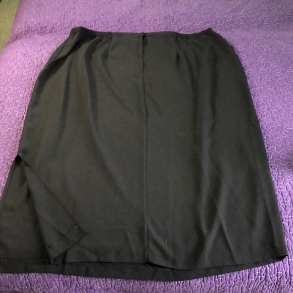 Intriguing Threads Black Maxi Skirt size 24W - Picture 3 of 7